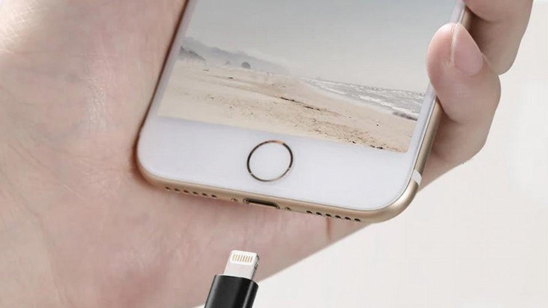 Chọn dây sạc chính hãng cho iPhone